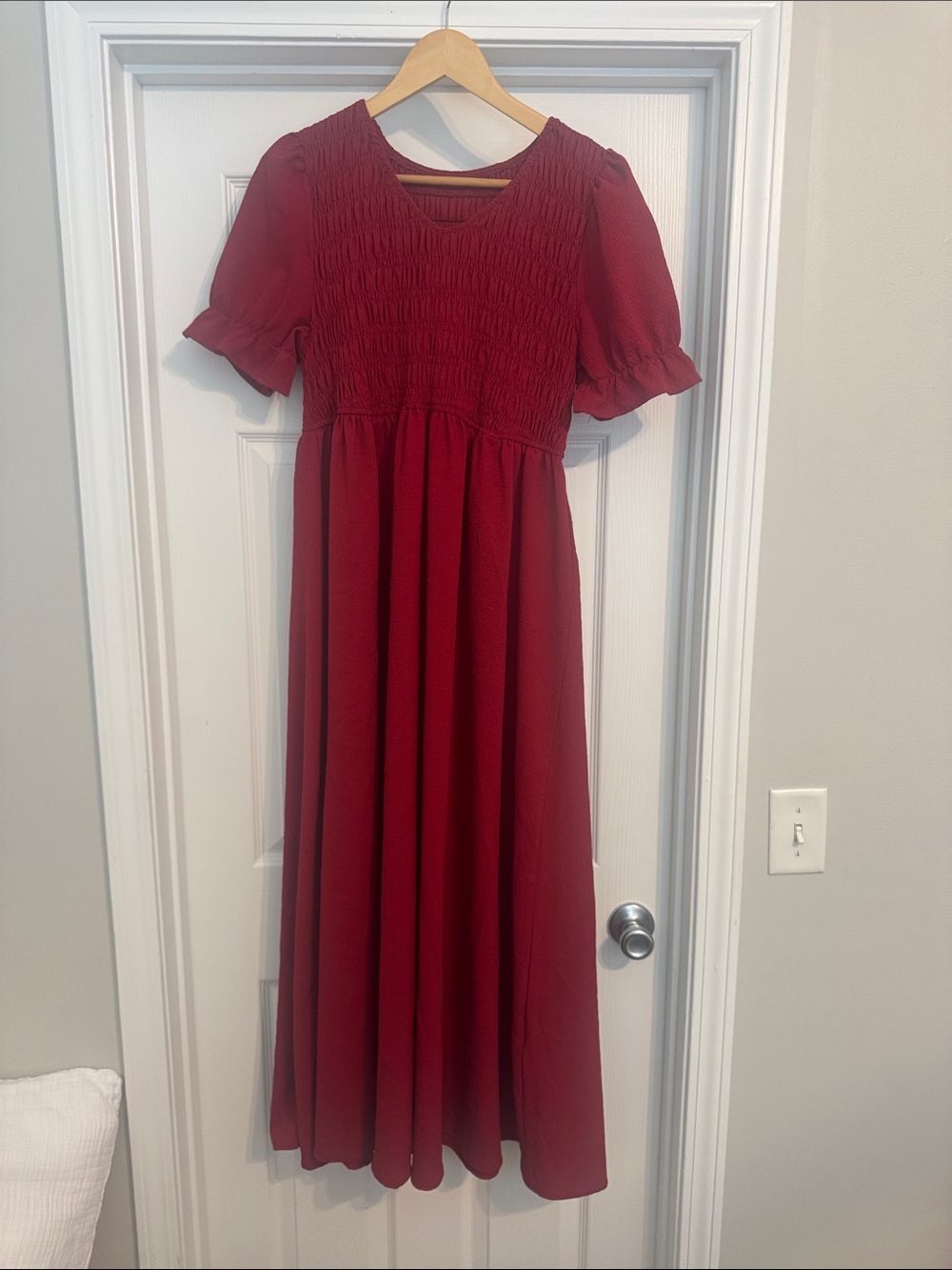 Women’s  Red Smocked Short-Sleeve Maxi Dress